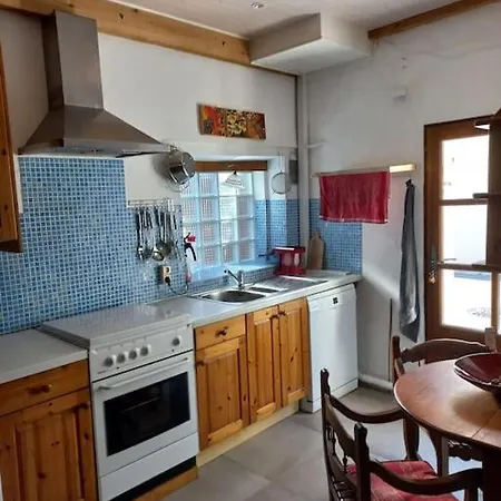 “le Verbe” In De Drome Provencale Сasa de vacaciones
