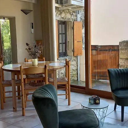“le Verbe” In De Drome Provencale Сasa de vacaciones *